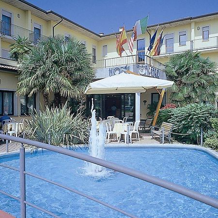 Hotel Faro Montichiari Buitenkant foto
