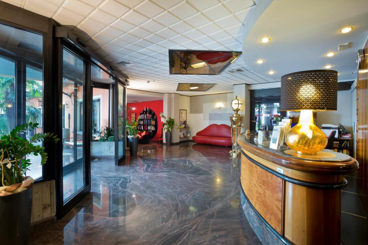 Hotel Faro Montichiari Buitenkant foto
